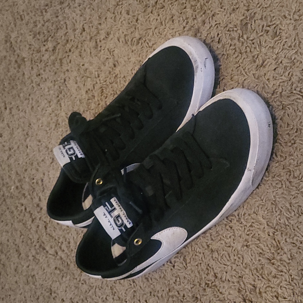 Nike sb grant Taylor blazer lows